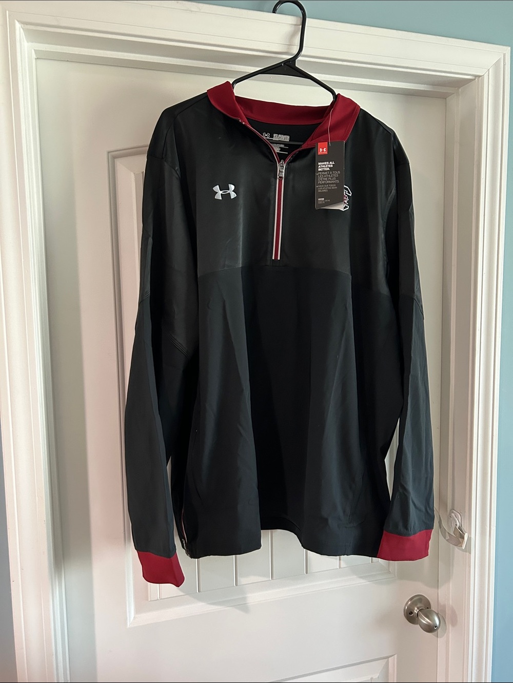 Under Armour Black & Garnet USC Gamecocs Lightweight Half-Zip Pullover